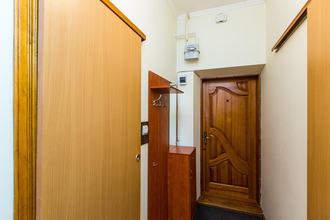 Біля Дзиги Сучасна Квартира На Вулиці Вірменській 35 Lviv Eksteriør bilde